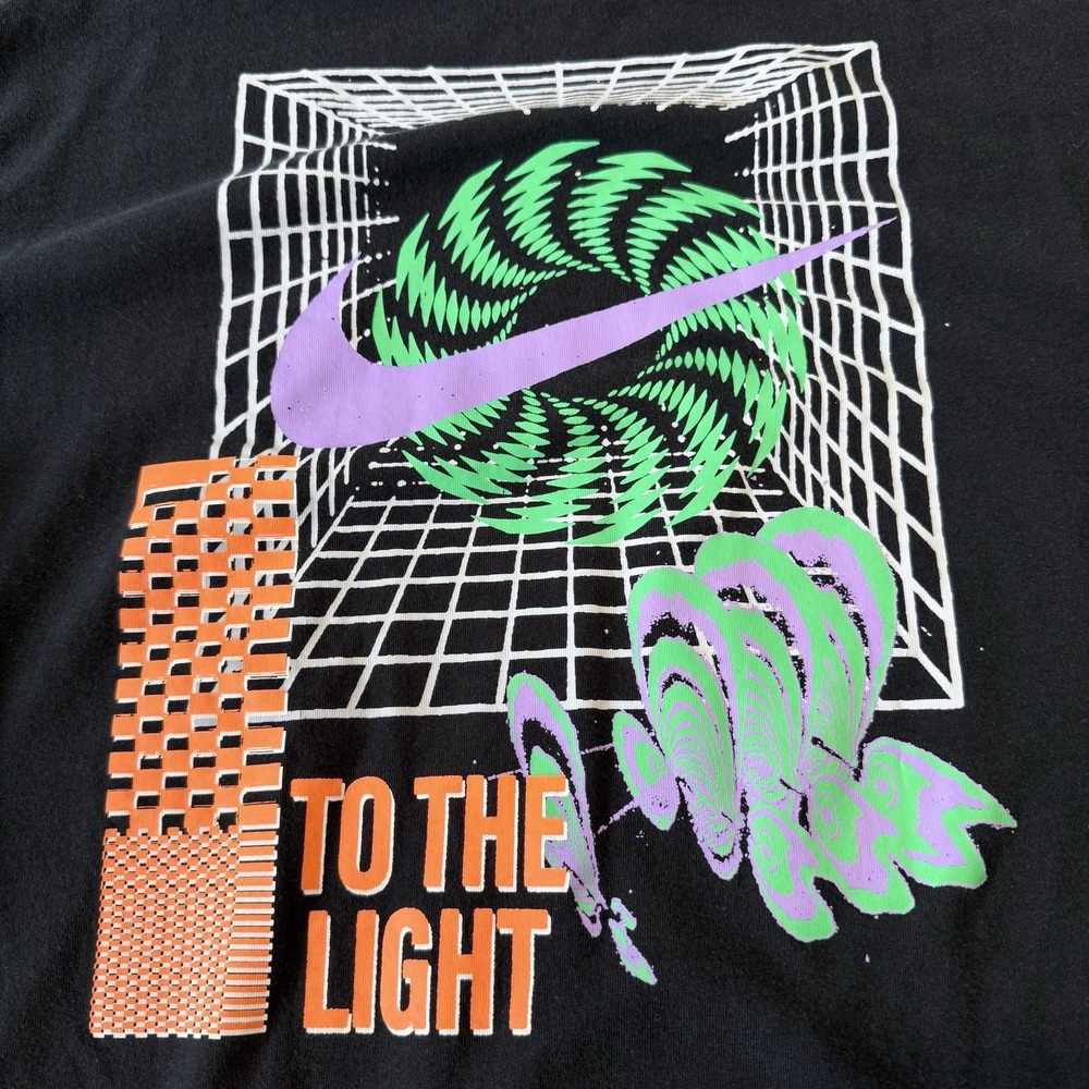 Nike To The Light Graphic T-Shirt Men's Medium Black Loose Fit 100% Cotton - Picture 7 of 9